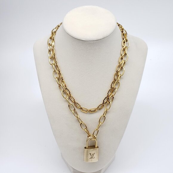 Authentic Louis Vuitton Gold Padlock w/ Unbranded Fashion Stainless Steel Chain - Picture 7 of 8